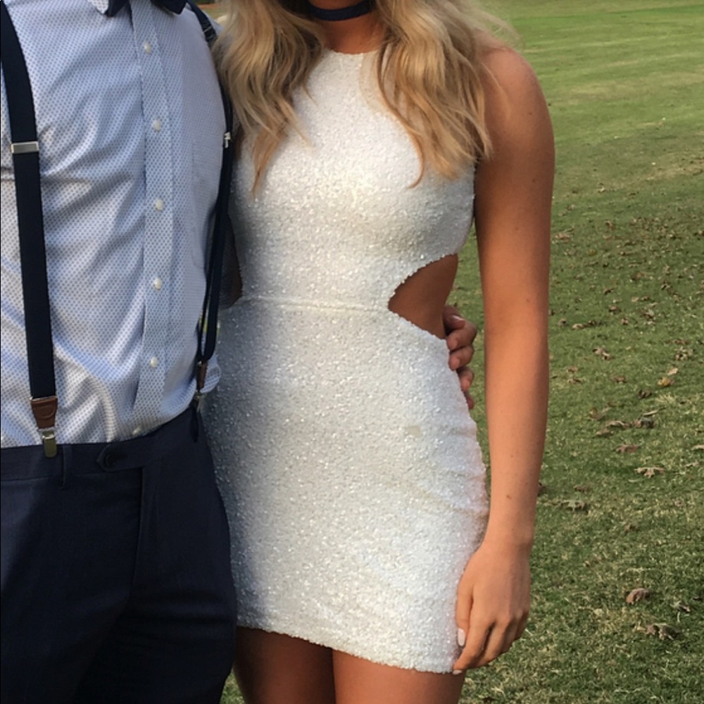 Tobi mini dress